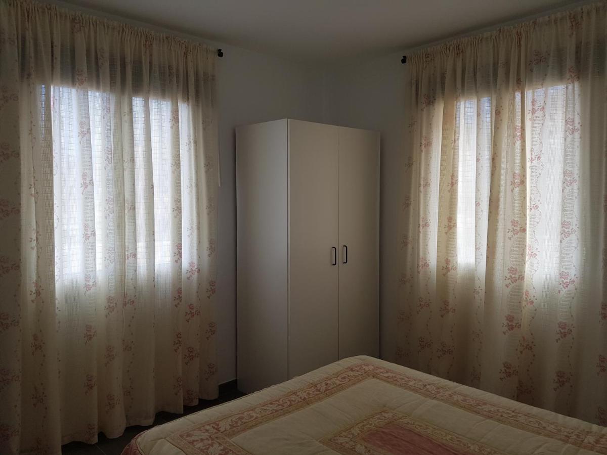 Vv Casa Julia Villa Valverde Kültér fotó